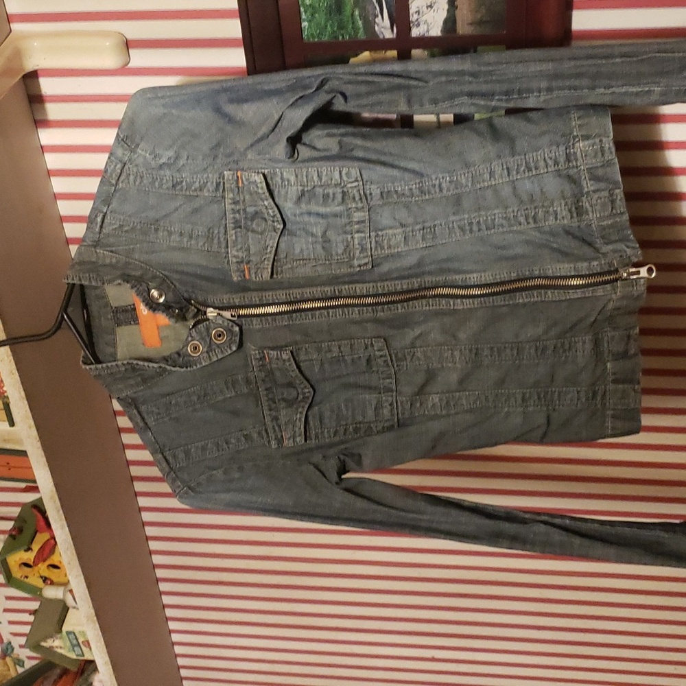 Womens jean jacket.